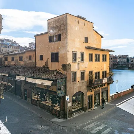 -ponte Vecchio View דירה פירנצה