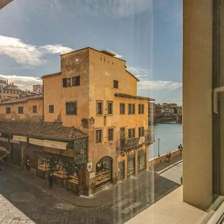 -ponte Vecchio View * פירנצה